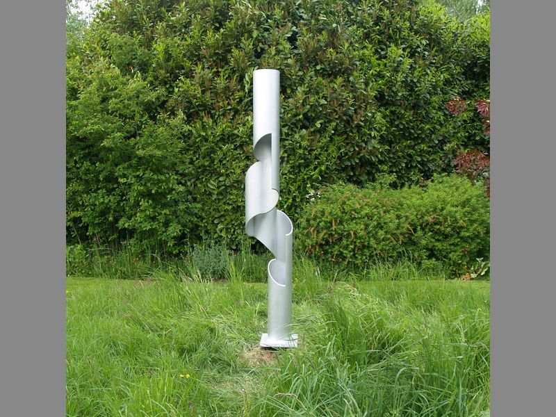 <b><i>Signum I</i></b>, 2002 gecoat staal ø 20x200 cm model voor Rhenen 2003